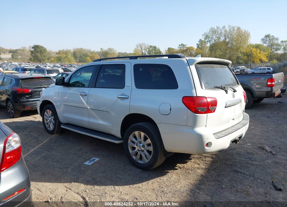 2011 TOYOTA SEQUOIA PLATINUM 5.7L V8 VIN: 5TDDW5G19BS050813
