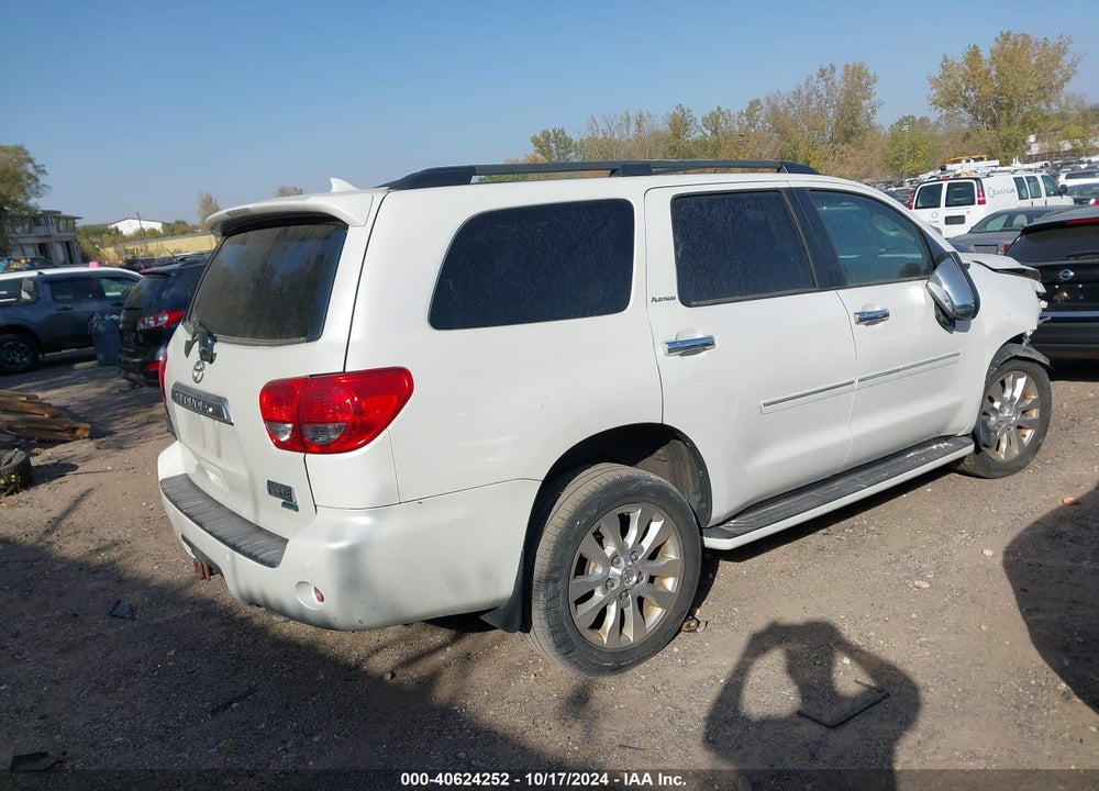 2011 TOYOTA SEQUOIA PLATINUM 5.7L V8 VIN: 5TDDW5G19BS050813