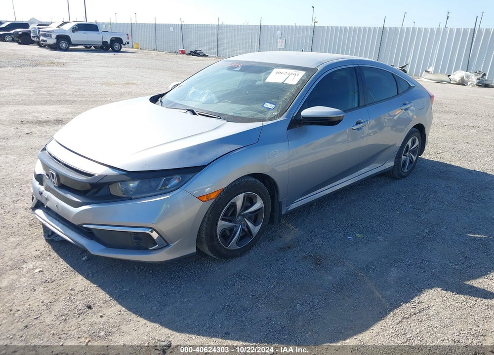2019 HONDA CIVIC LX VIN: 19XFC2F6XKE040623
