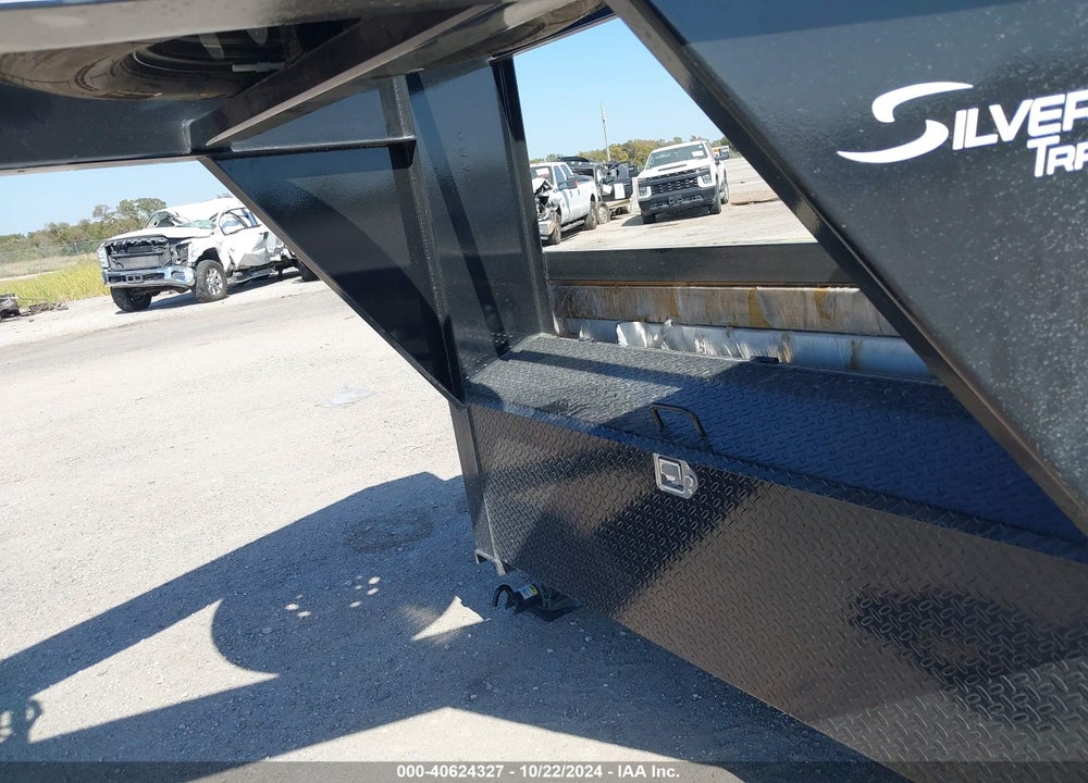 2025 EAST TEXAS GOOSENECK TRAILER VIN: 58SGF4021SE043600