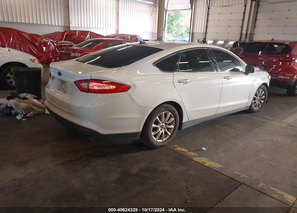 2016 FORD FUSION S VIN: 3FA6P0G73GR125969