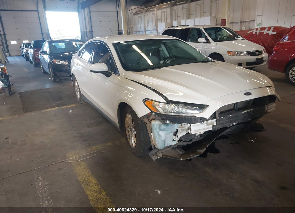 2016 FORD FUSION S VIN: 3FA6P0G73GR125969
