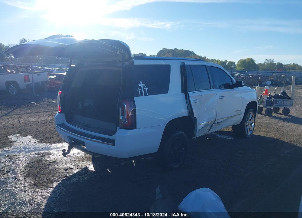 2017 GMC YUKON DENALI VIN: 1GKS2CKJ5HR138249