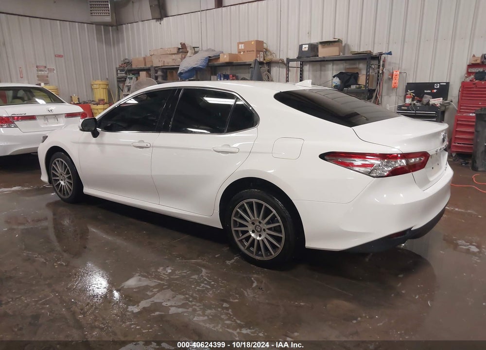 2020 TOYOTA CAMRY XLE HYBRID VIN: 4T1F31AK2LU524444