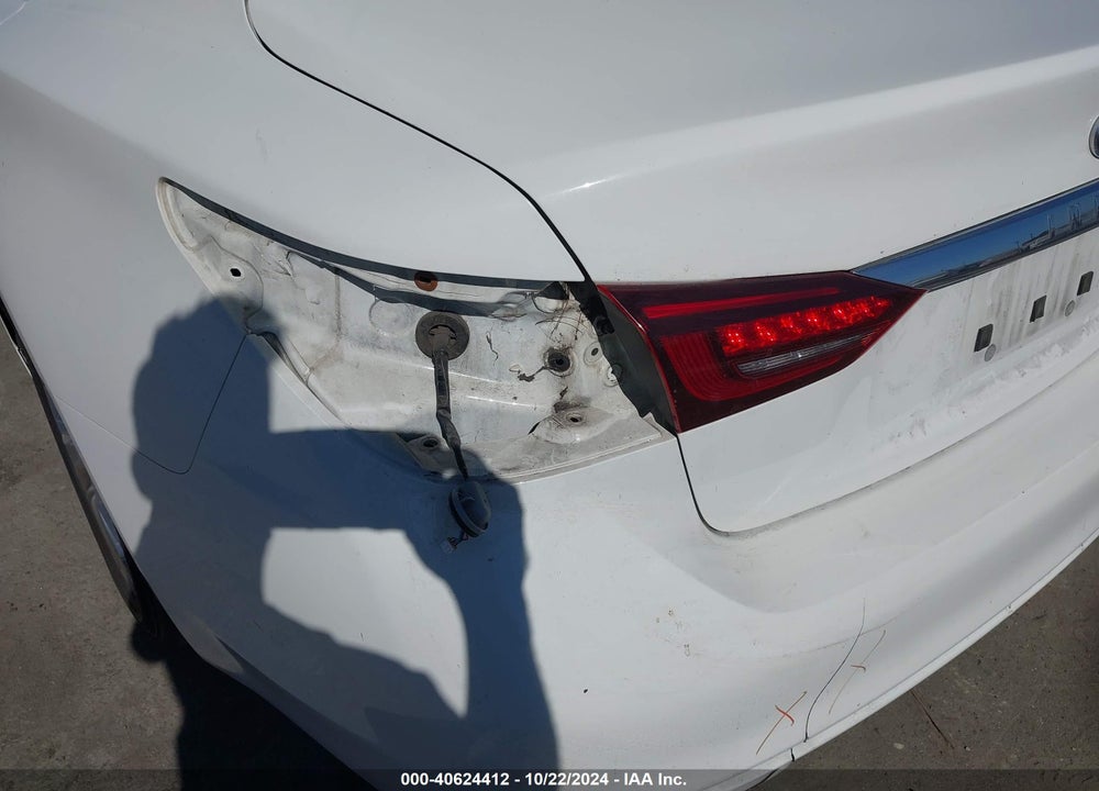 2019 INFINITI Q50 3.0T LUXE VIN: JN1EV7AP1KM515521