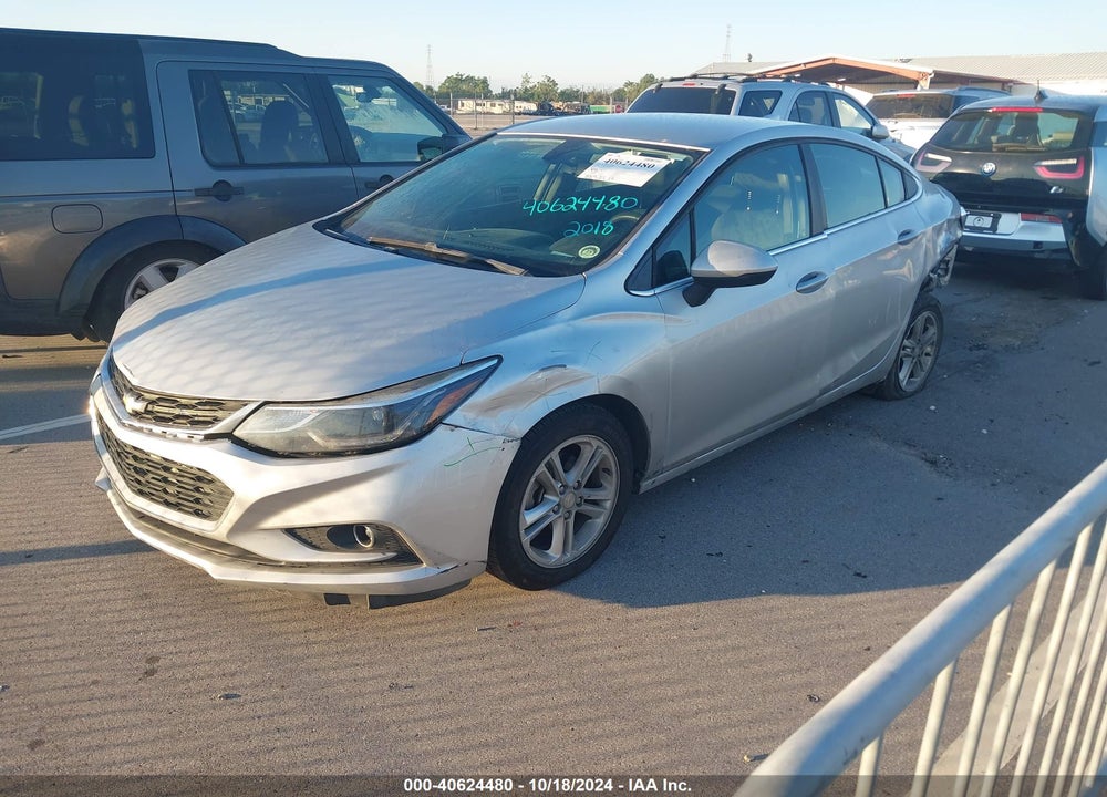 2018 CHEVROLET CRUZE LT AUTO VIN: 1G1BE5SM8J7238929