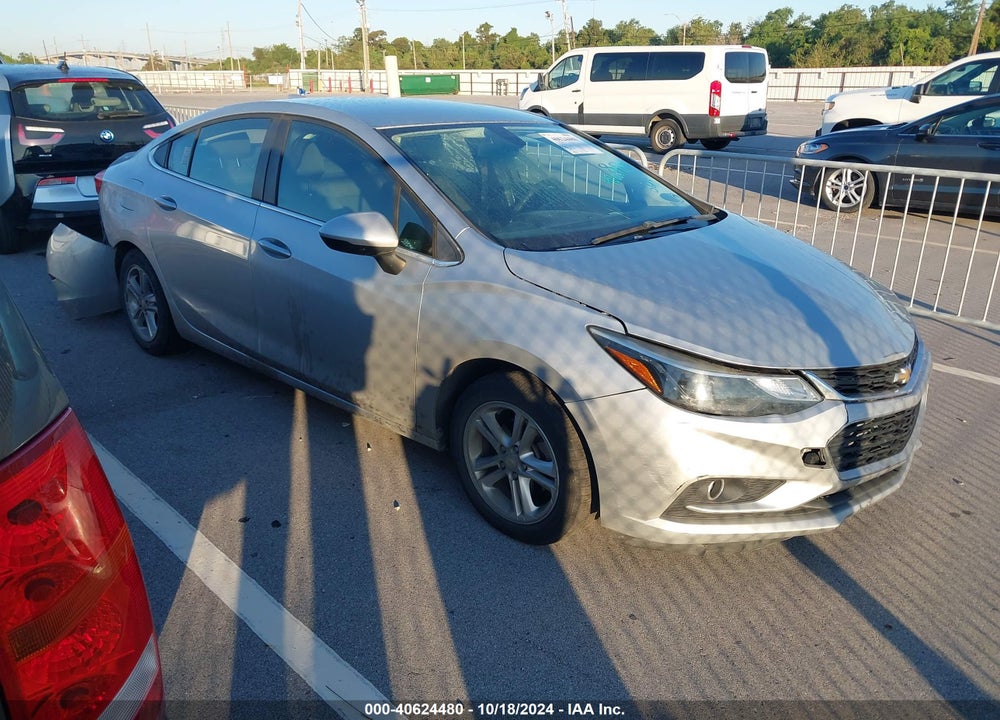 2018 CHEVROLET CRUZE LT AUTO VIN: 1G1BE5SM8J7238929