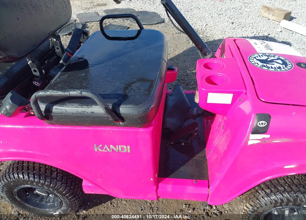 2024 KANDI KRUISER MINI VIN: A07DECWMHRA000035