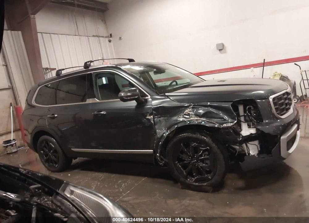 2024 KIA TELLURIDE S VIN: 5XYP64GC2RG549422