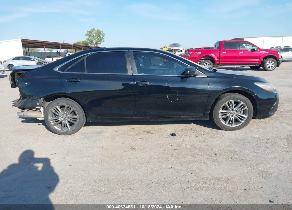 2017 TOYOTA CAMRY SE VIN: 4T1BF1FK7HU453330