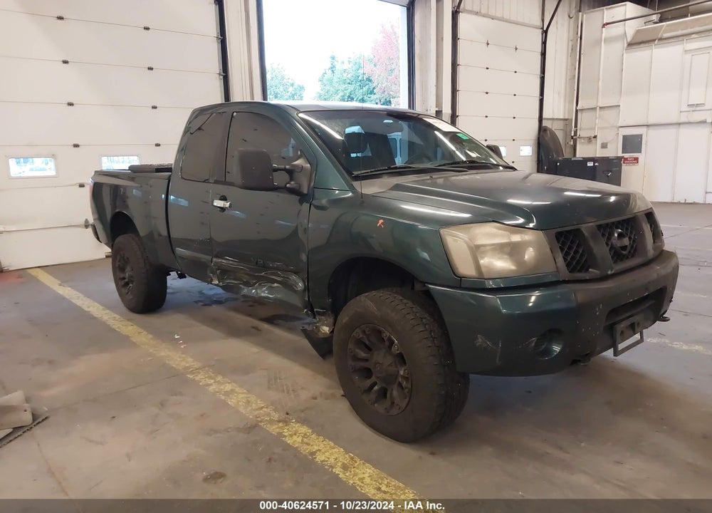 2005 NISSAN TITAN SE VIN: 1N6AA06BX5N555846