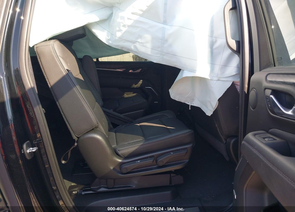 2021 GMC YUKON XL 4WD DENALI VIN: 1GKS2JKL2MR267369