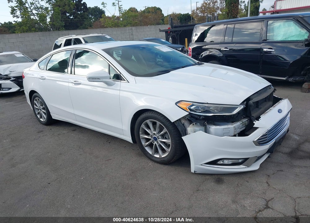 2017 FORD FUSION SE VIN: 3FA6P0HD4HR131849