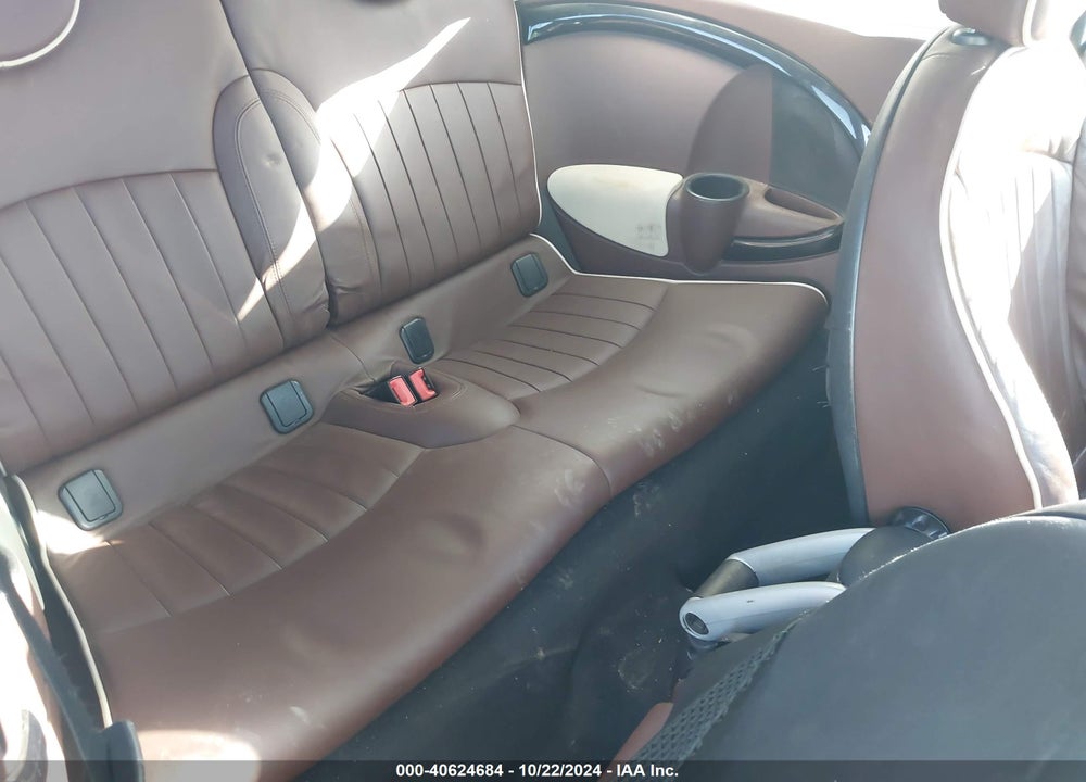 2009 MINI JOHN COOPER WORKS CLUBMAN VIN: WMWMM935X9TF99227