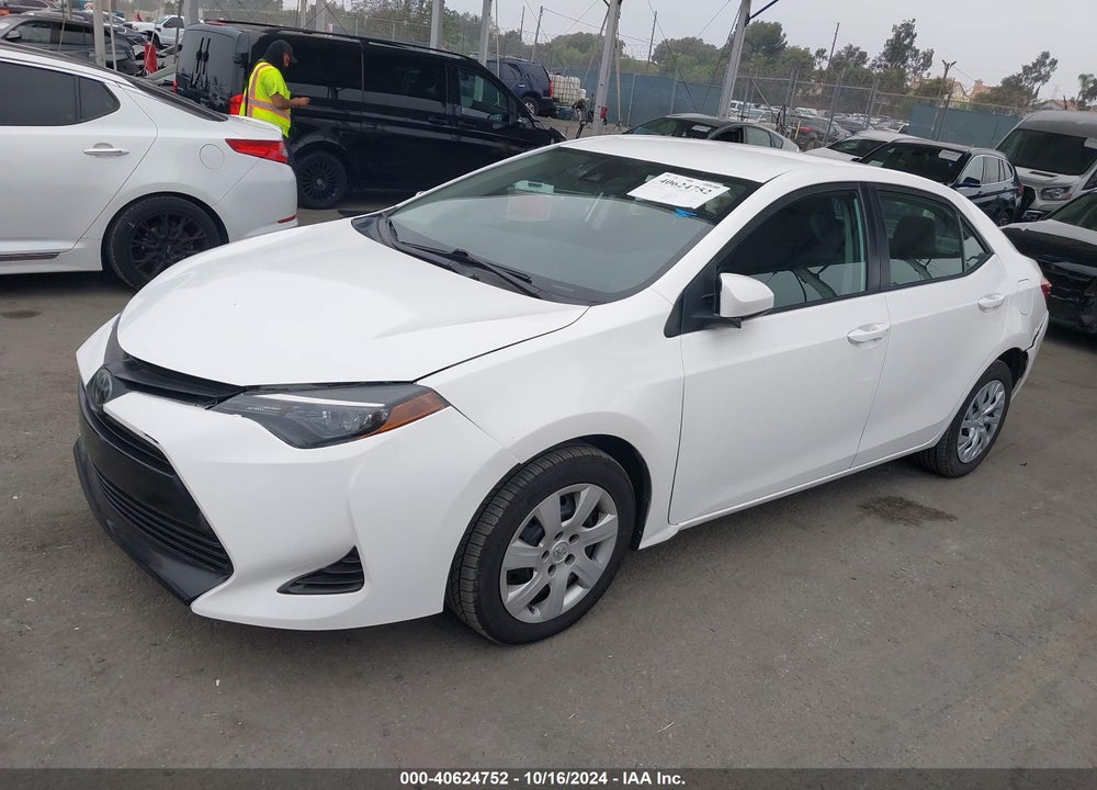 2019 TOYOTA COROLLA LE VIN: 5YFBURHE9KP933079