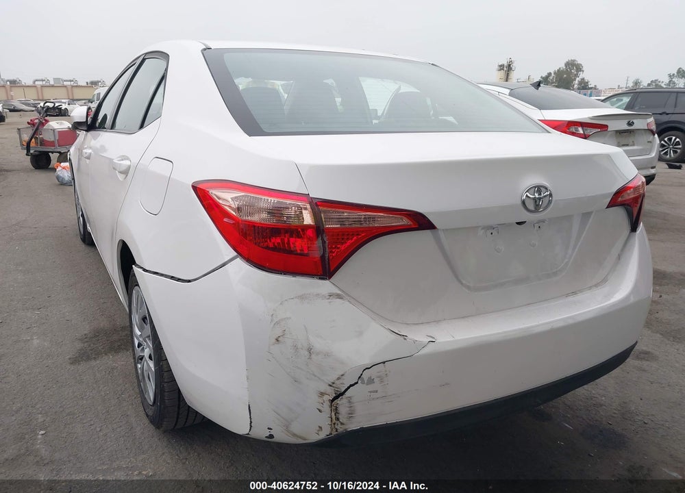 2019 TOYOTA COROLLA LE VIN: 5YFBURHE9KP933079