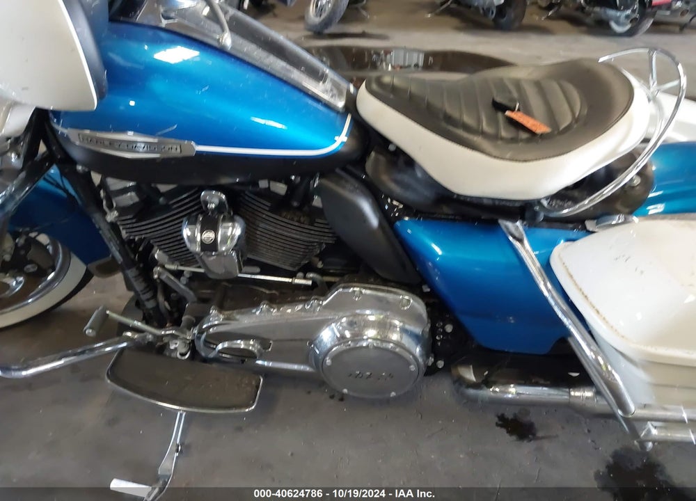 2021 HARLEY-DAVIDSON FLH VIN: 1HD1AAP17MB639040