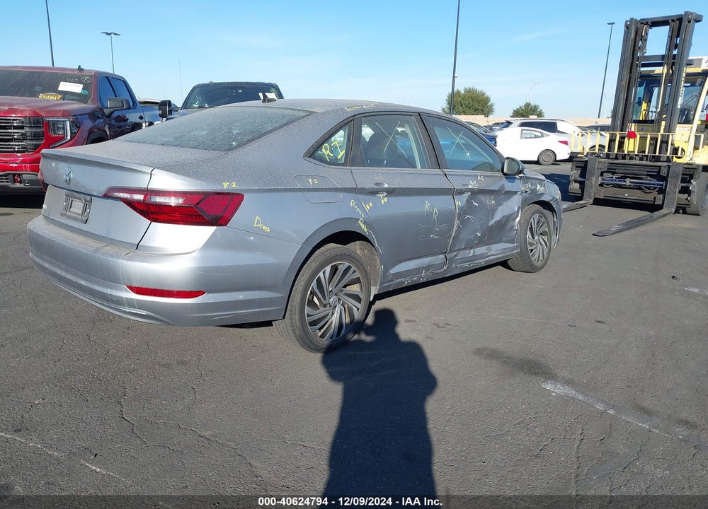 2020 VOLKSWAGEN JETTA 1.4T SEL VIN: 3VWE57BU2LM087382