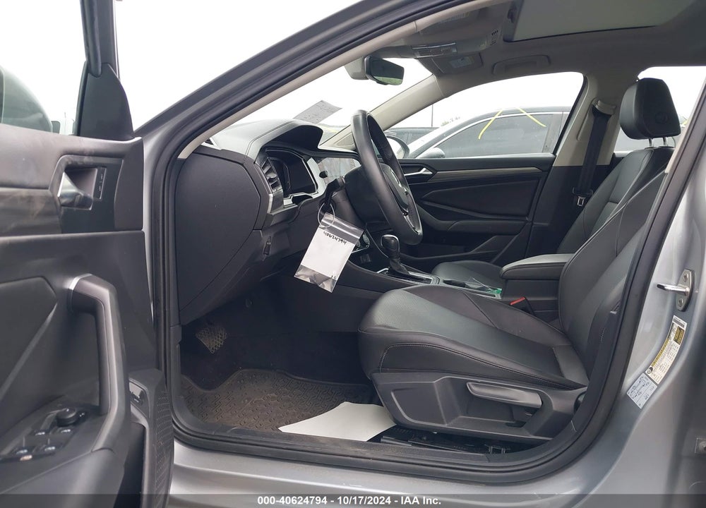2020 VOLKSWAGEN JETTA 1.4T SEL VIN: 3VWE57BU2LM087382