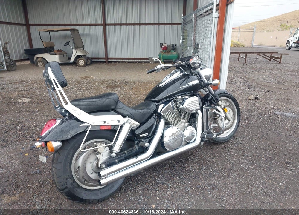 2004 HONDA VTX1300 C VIN: 1HFSC55074A004526