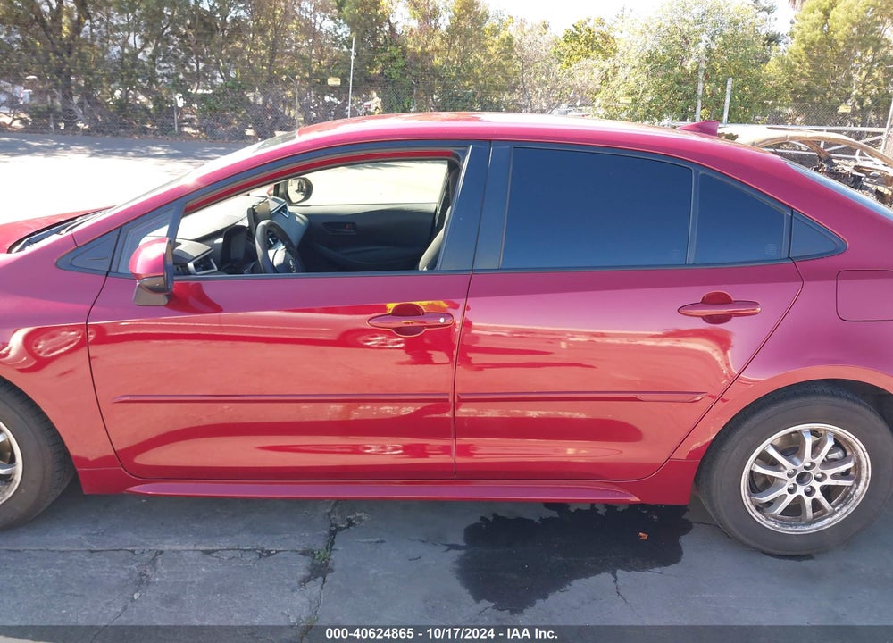 2022 TOYOTA COROLLA VIN: JTDEAMDE1NJ061326