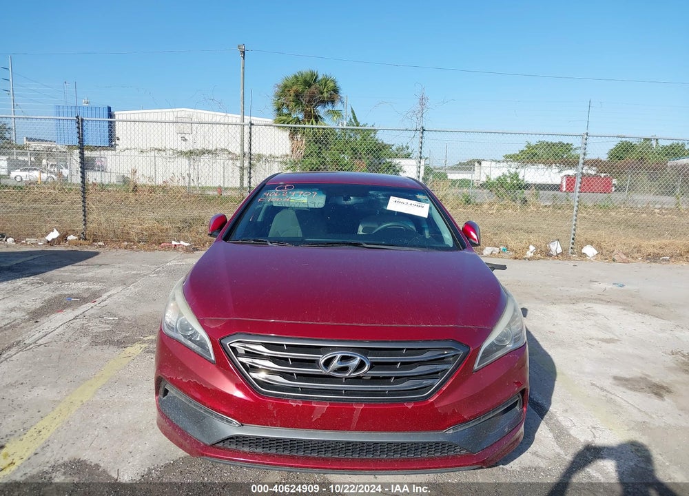2015 HYUNDAI SONATA SPORT VIN: 5NPE34AFXFH155318