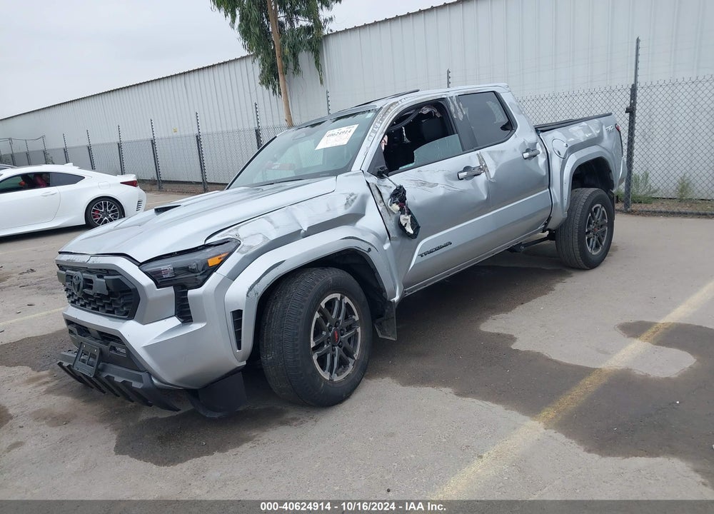 2024 TOYOTA TACOMA DOUBLE CAB/SR5/TRD SPORT/TRD OFF ROAD/LTD VIN: 3TMLB5JN8RM031702