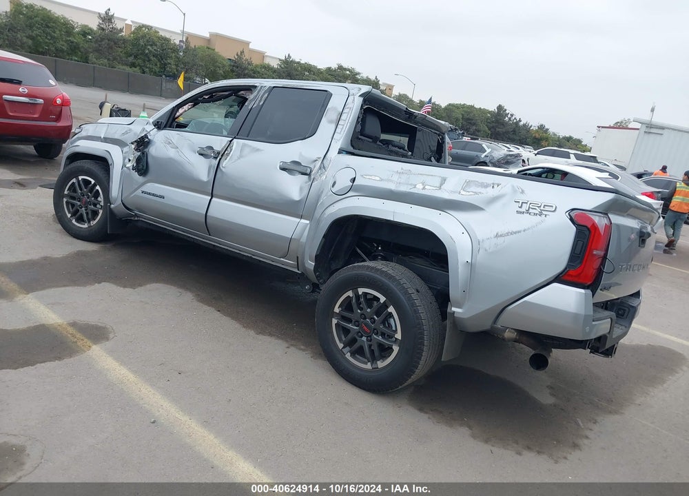 2024 TOYOTA TACOMA DOUBLE CAB/SR5/TRD SPORT/TRD OFF ROAD/LTD VIN: 3TMLB5JN8RM031702