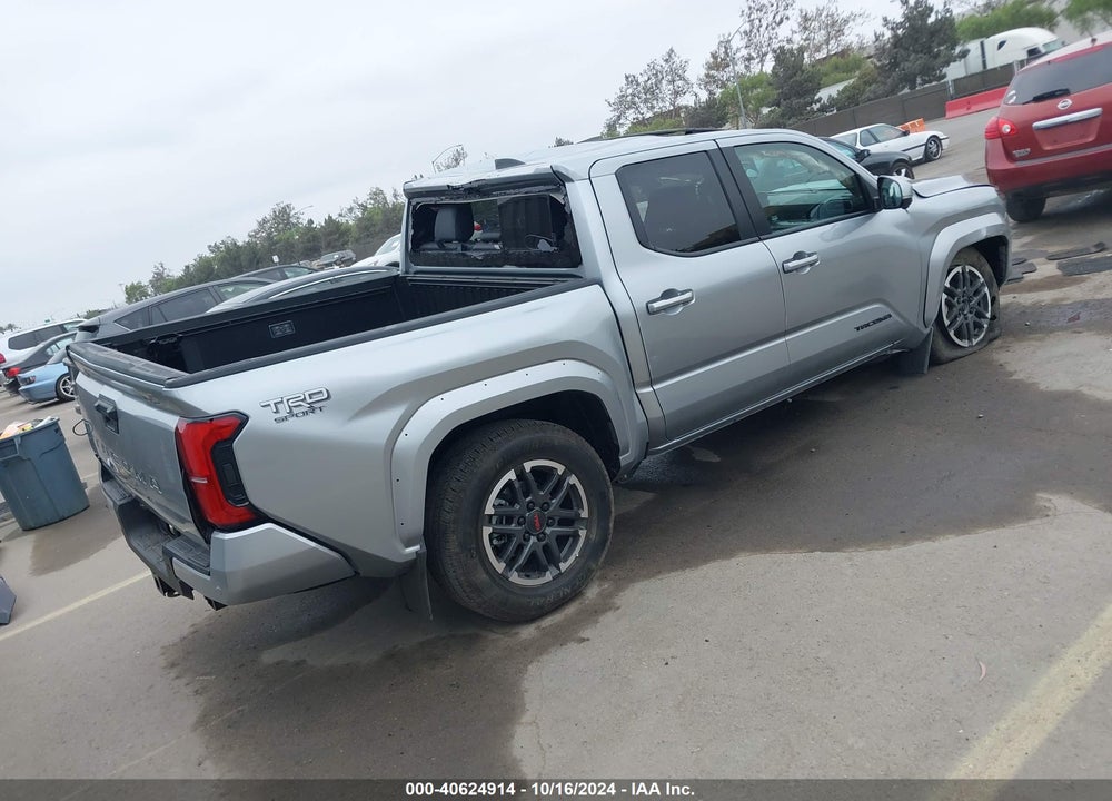 2024 TOYOTA TACOMA DOUBLE CAB/SR5/TRD SPORT/TRD OFF ROAD/LTD VIN: 3TMLB5JN8RM031702