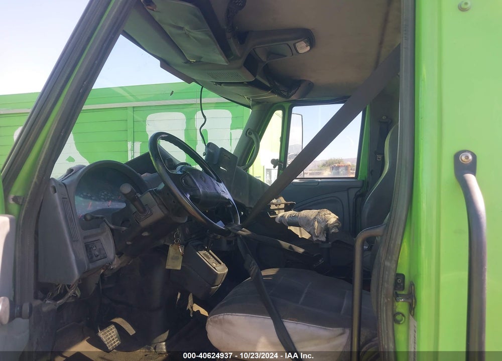 2007 INTERNATIONAL 4000 4400 VIN: 1HSMKAAN87H424573