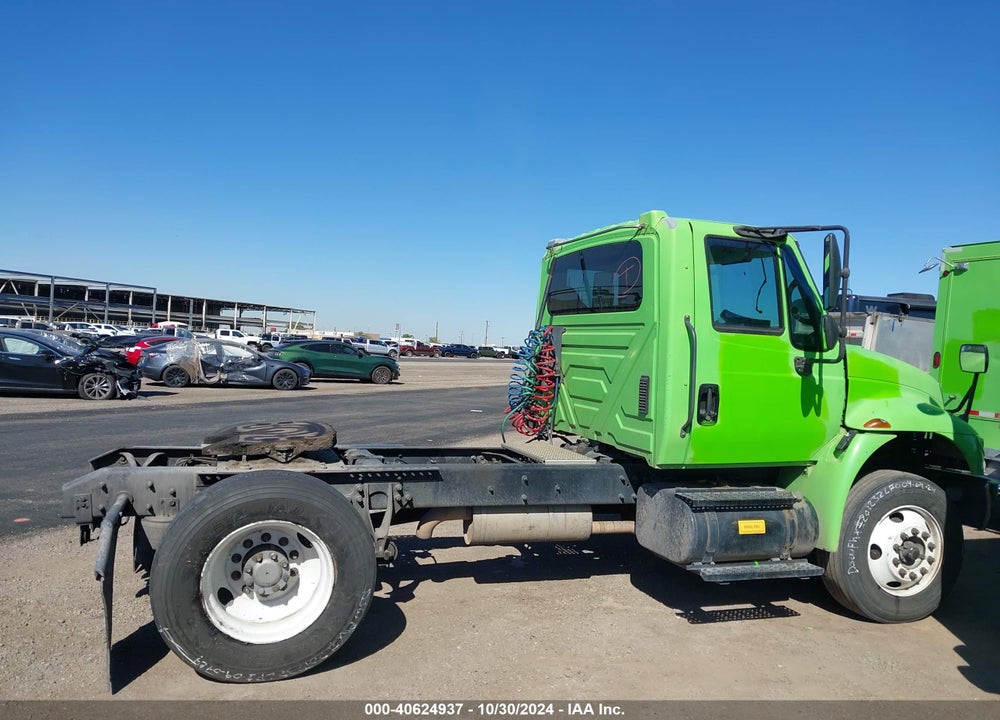 2007 INTERNATIONAL 4000 4400 VIN: 1HSMKAAN87H424573