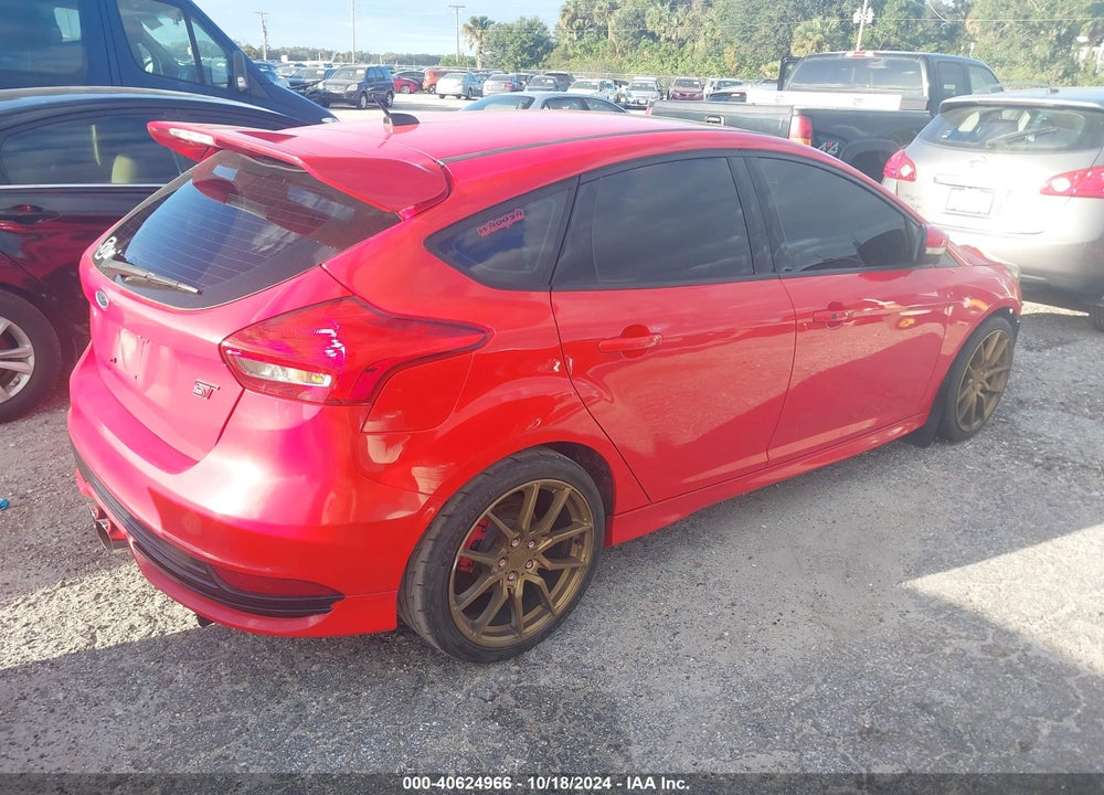2017 FORD FOCUS ST VIN: 1FADP3L98HL290030