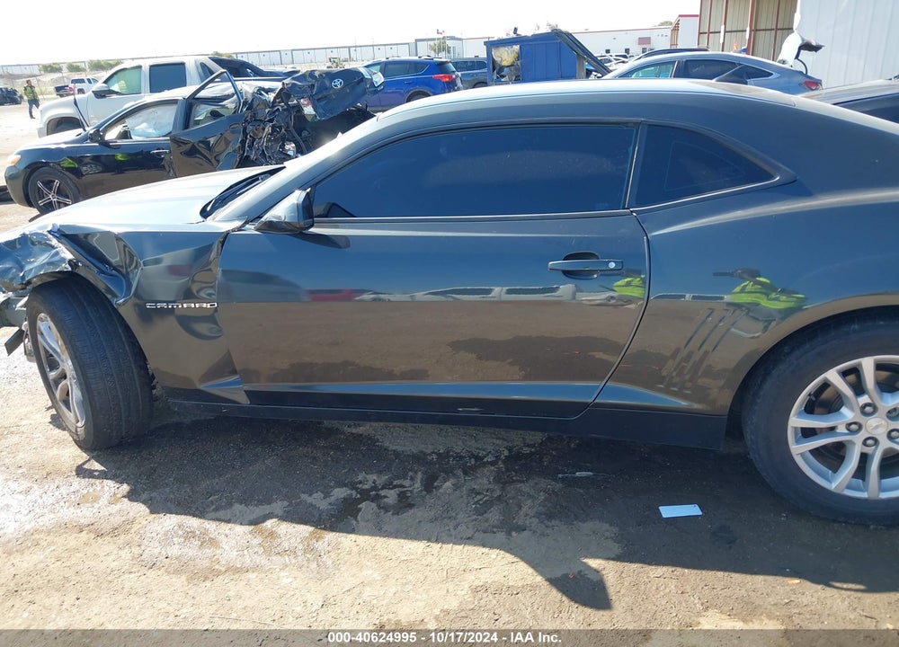 2015 CHEVROLET CAMARO 2LS VIN: 2G1FB1E32F9304886