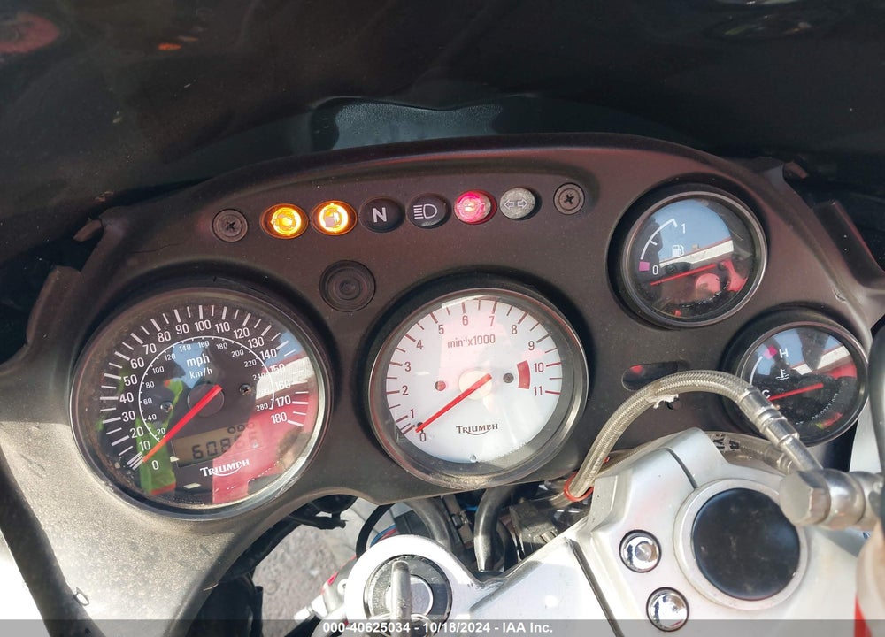 2001 TRIUMPH MOTORCYCLE SPRINT ST VIN: SMT600FM71J117155
