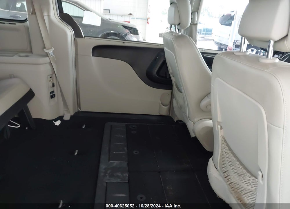 2013 CHRYSLER TOWN & COUNTRY TOURING VIN: 2C4RC1BG5DR801629