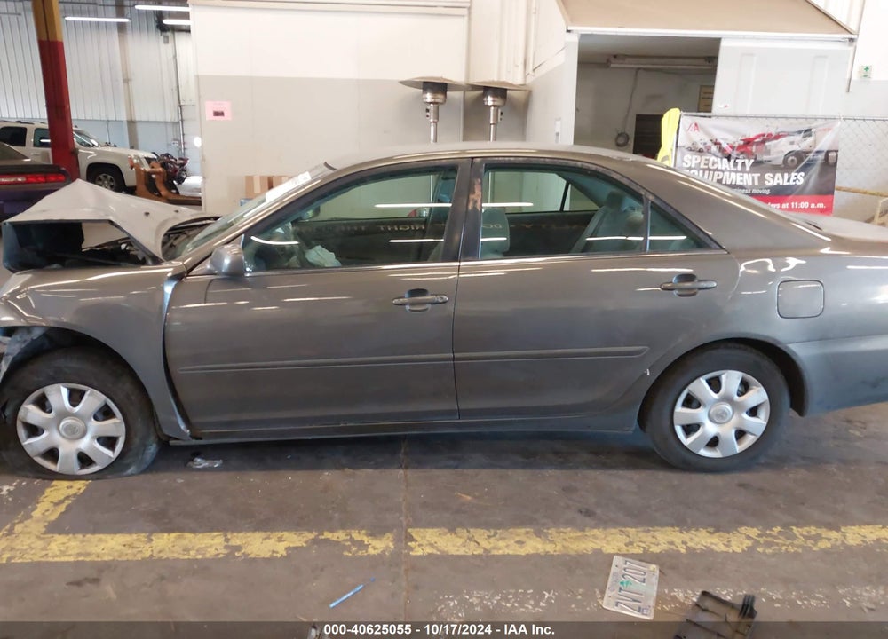 2003 TOYOTA CAMRY LE VIN: 4T1BE32KX3U725849