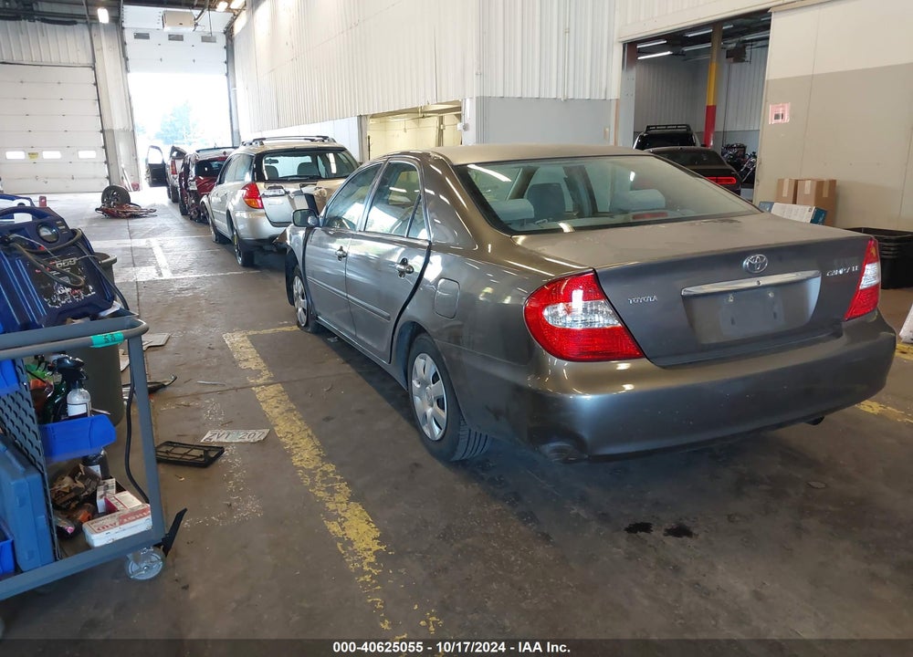 2003 TOYOTA CAMRY LE VIN: 4T1BE32KX3U725849