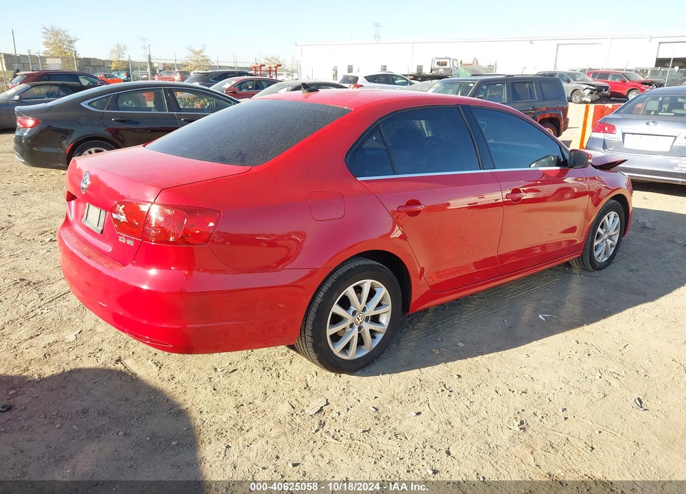 2013 VOLKSWAGEN JETTA 2.5L SE VIN: 3VWDP7AJ4DM369246