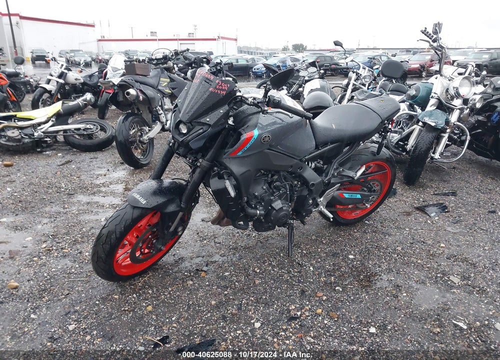 2021 YAMAHA MT09 VIN: JYARN71E8MA001534