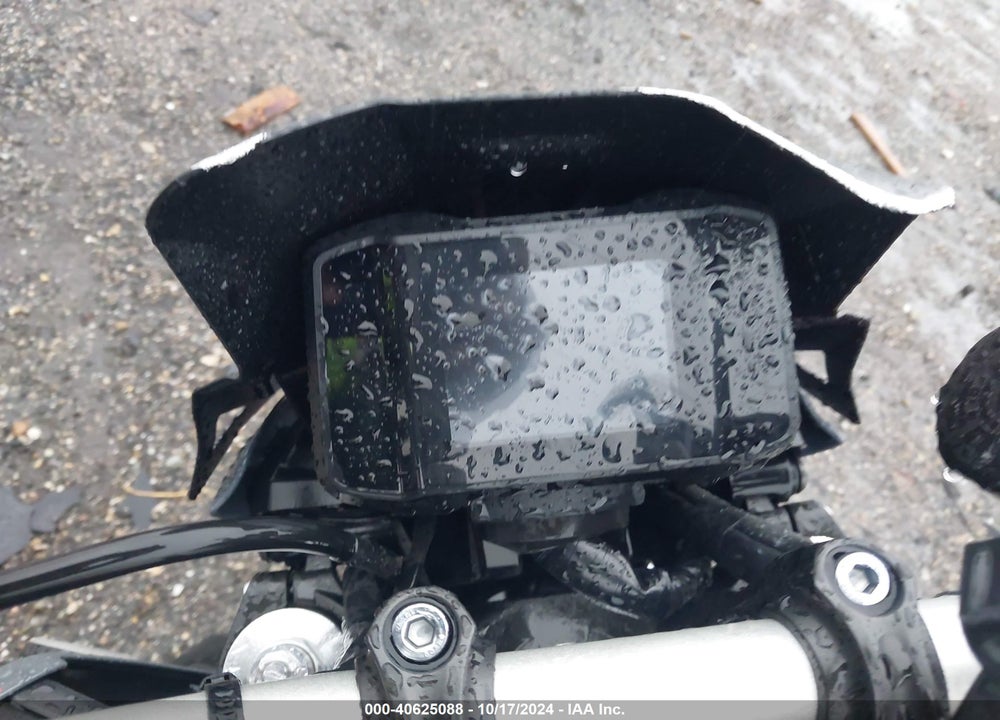 2021 YAMAHA MT09 VIN: JYARN71E8MA001534