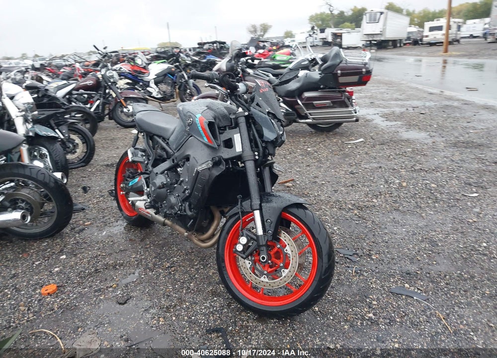 2021 YAMAHA MT09 VIN: JYARN71E8MA001534