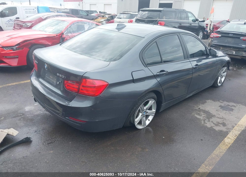 2014 BMW 320I XDRIVE VIN: WBA3C3C51EP662744