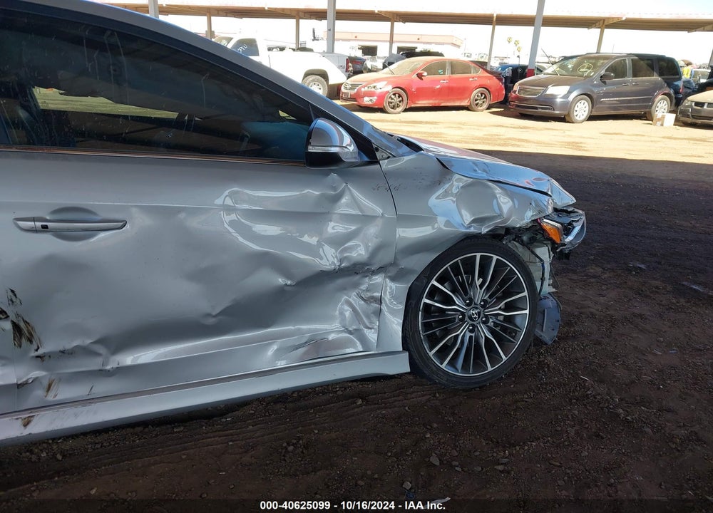 2018 HYUNDAI ELANTRA SPORT VIN: KMHD04LBXJU704721