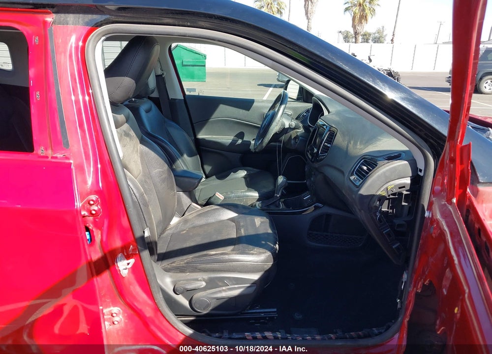 2019 JEEP COMPASS ALTITUDE FWD VIN: 3C4NJCBB3KT646464