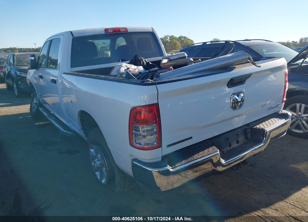 2024 RAM 2500 BIG HORN 4X4 6'4 BOX VIN: 3C6UR5DJ4RG303841