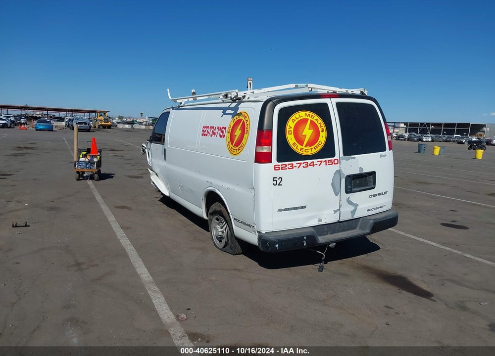 2006 CHEVROLET EXPRESS WORK VAN VIN: 1GCGG25V261150088