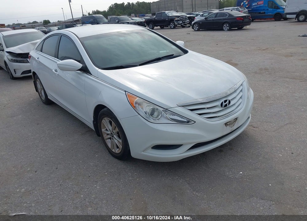 2013 HYUNDAI SONATA GLS VIN: 5NPEB4ACXDH676609