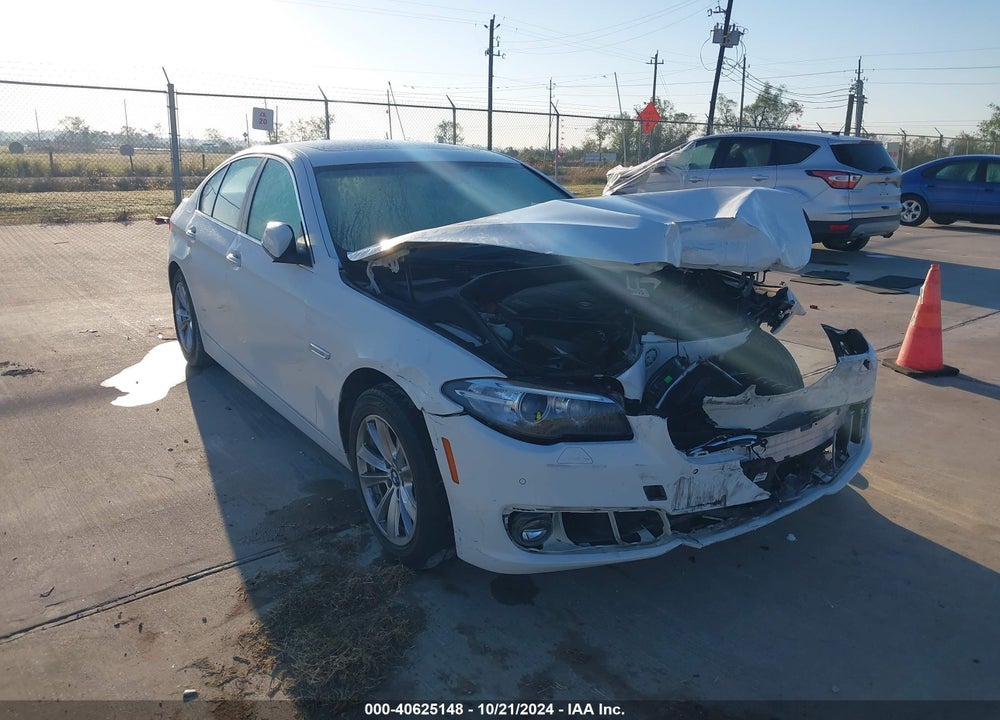 2016 BMW 528I VIN: WBA5A5C55GG350309