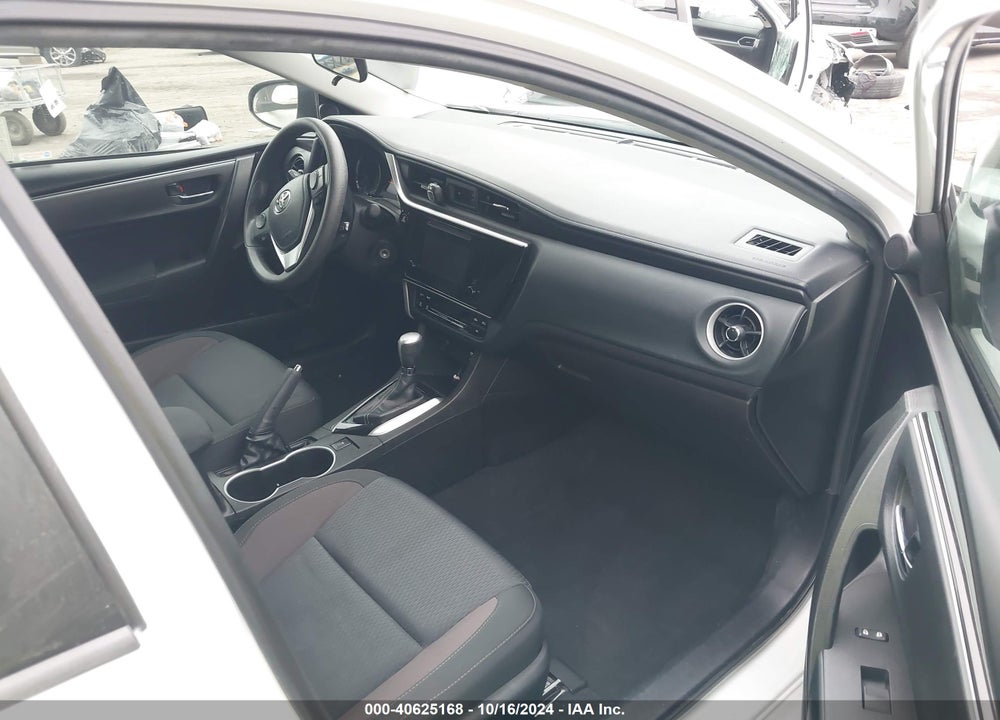 2019 TOYOTA COROLLA LE VIN: 5YFBURHE9KP890167