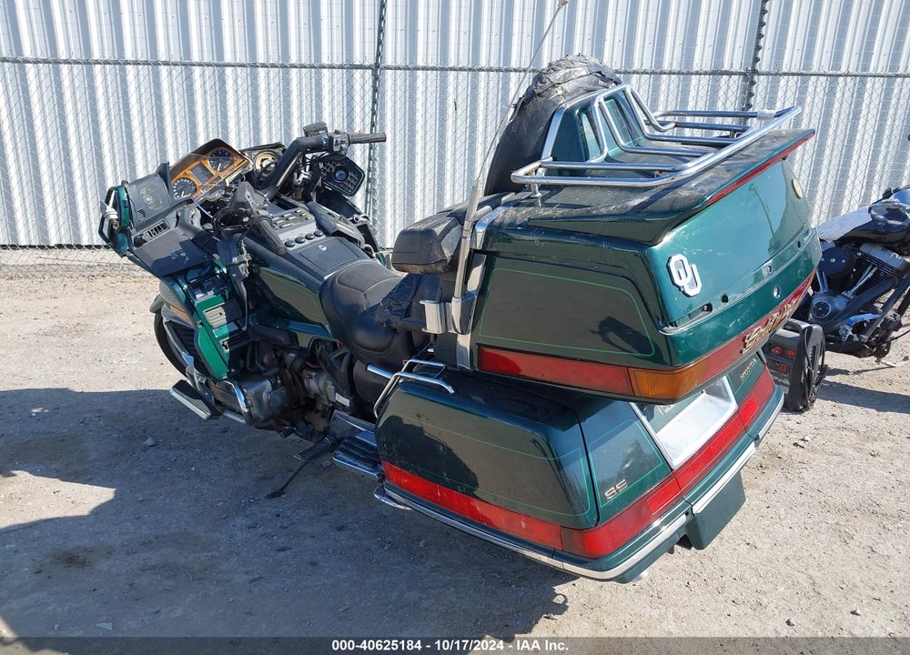1997 HONDA GL1500 SE12 VIN: 1HFSC2237VA900078